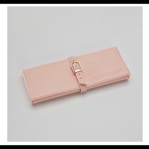 Light pink nappe jewelry roll!